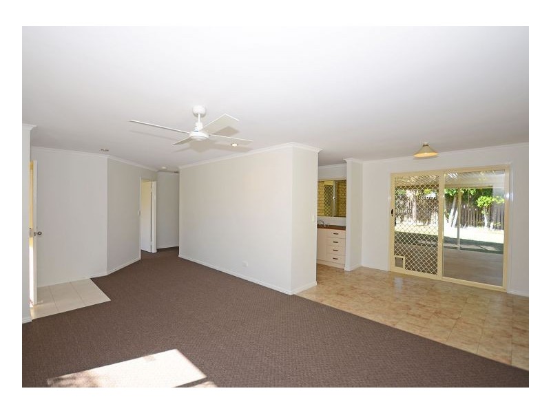 6 Trevnielsen Court, Torquay QLD 4655