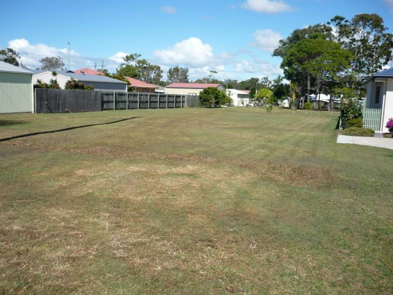 37 Colyton Street, Torquay QLD 4655