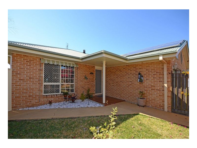 10 Kentia Court, Kawungan QLD 4655