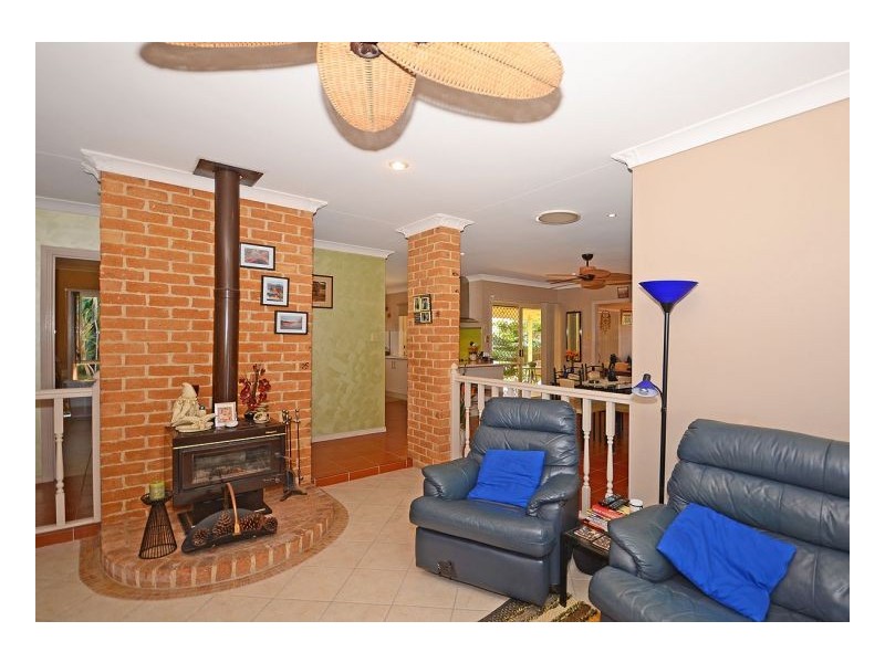 10 Kentia Court, Kawungan QLD 4655