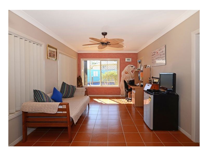 10 Kentia Court, Kawungan QLD 4655