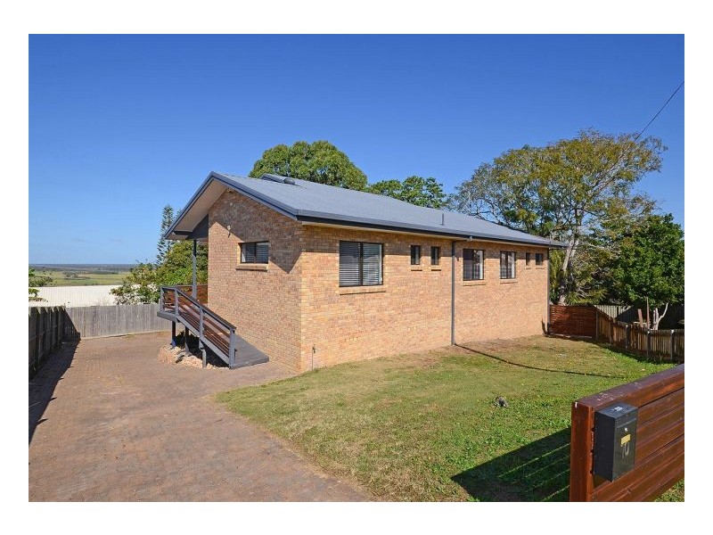 10 Trobriand Ct, Kawungan QLD 4655