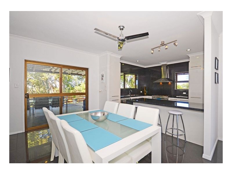 10 Trobriand Ct, Kawungan QLD 4655