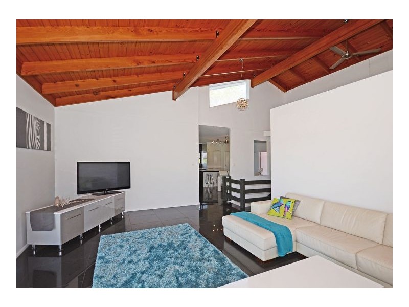 10 Trobriand Ct, Kawungan QLD 4655