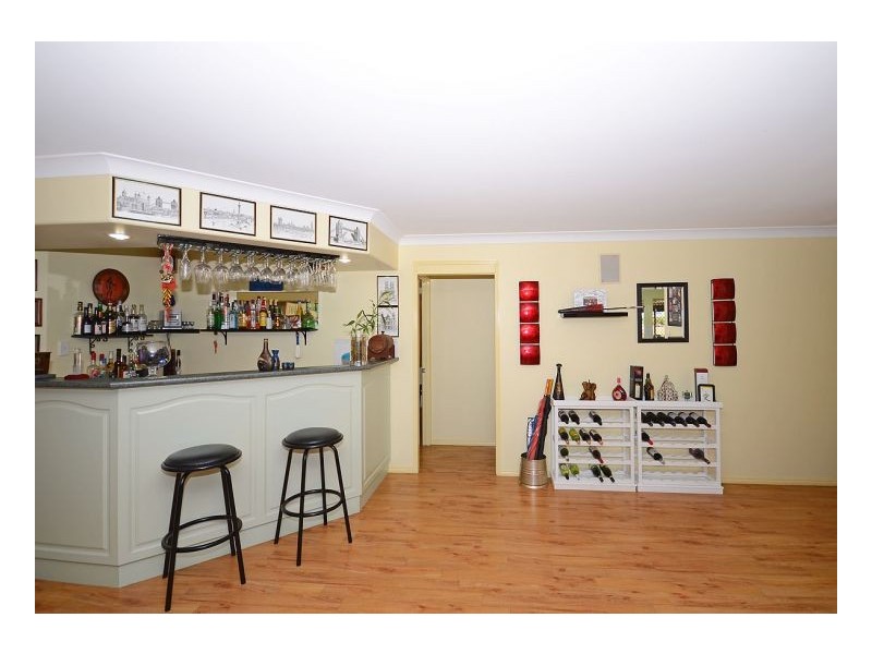 28 Jonwest Close, Torquay QLD 4655