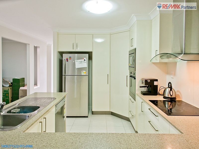 12 Morgan Circuit, Urraween QLD 4655