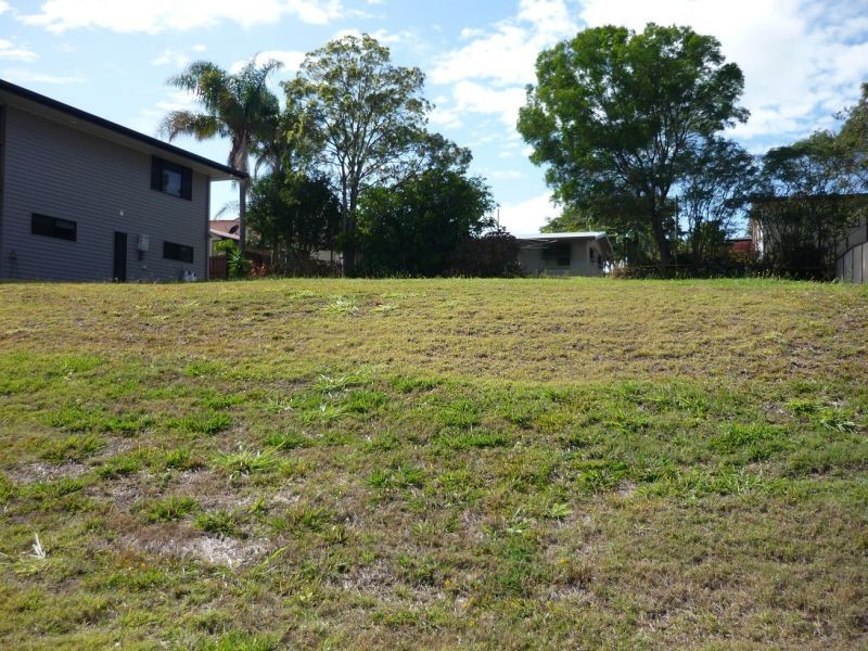 41 Turrum Street, Scarness QLD 4655