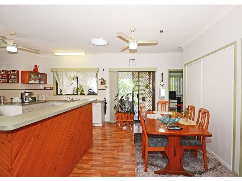 16 Jensen Drive, Urraween QLD 4655