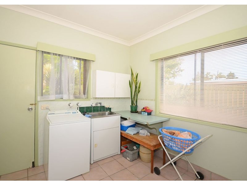 16 Jensen Drive, Urraween QLD 4655