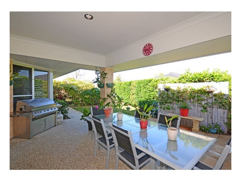 13 Fulmar Ct, Burrum Heads QLD 4659