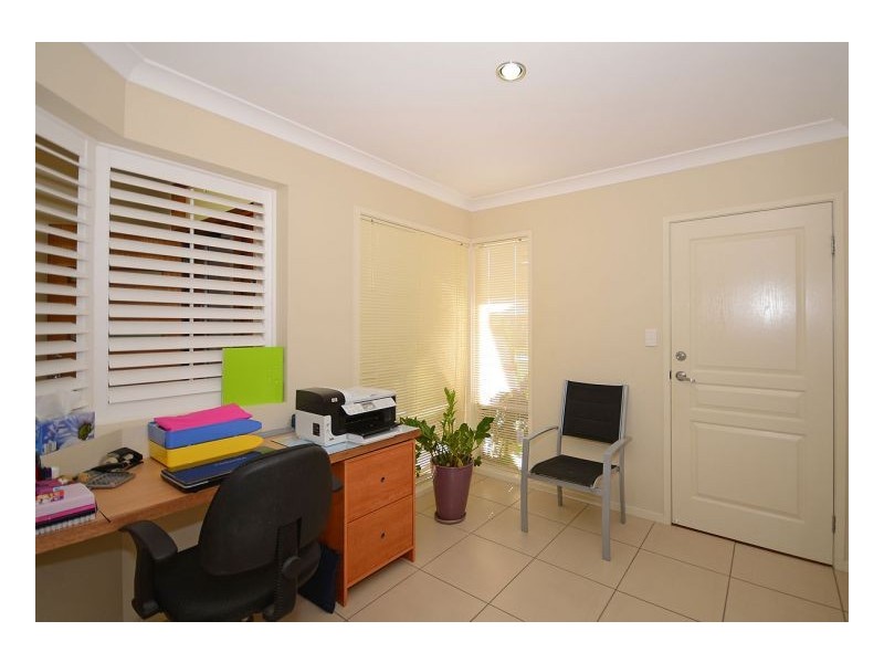 13 Fulmar Ct, Burrum Heads QLD 4659