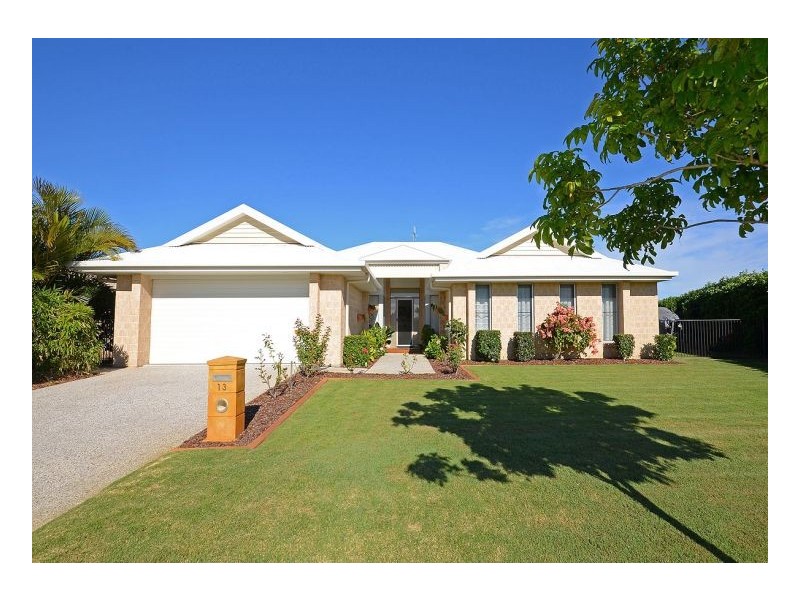 13 Fulmar Ct, Burrum Heads QLD 4659