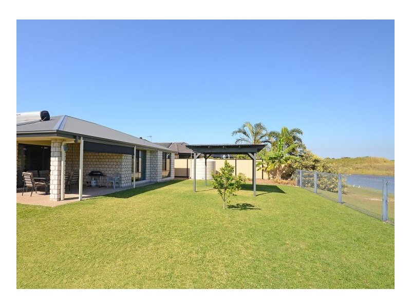 37 Yarrilee Cct, Dundowran QLD 4655