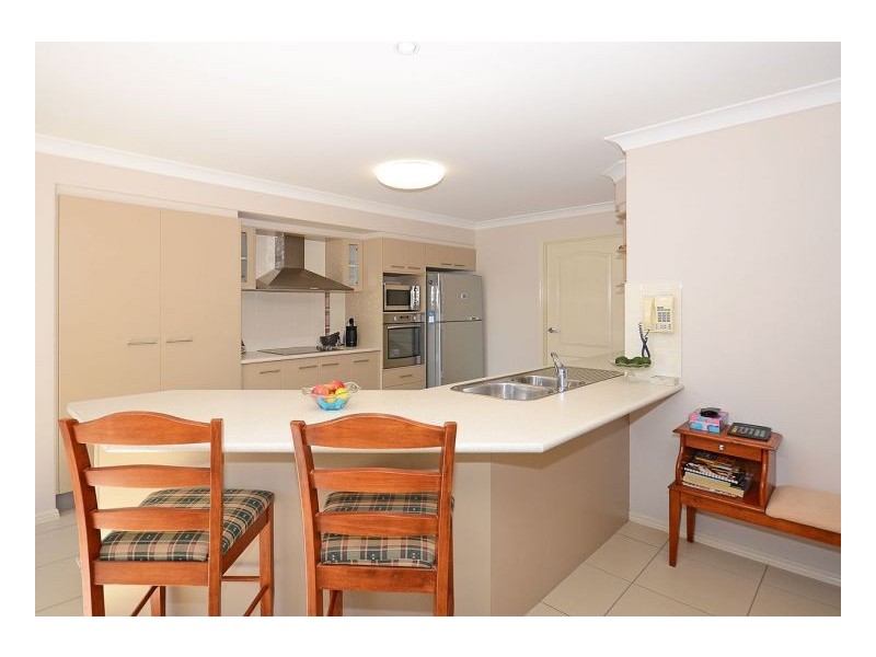 37 Yarrilee Cct, Dundowran QLD 4655