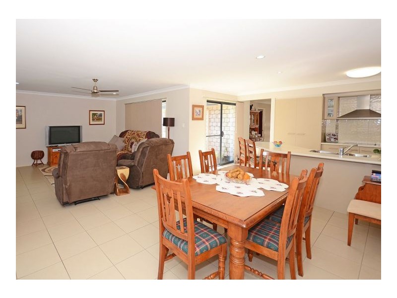 37 Yarrilee Cct, Dundowran QLD 4655