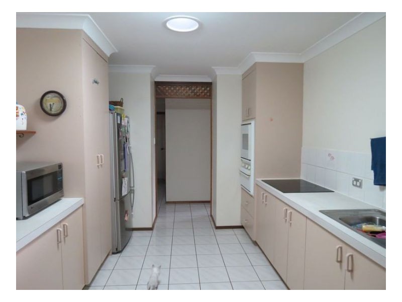 4 Rocky Court, Kawungan QLD 4655