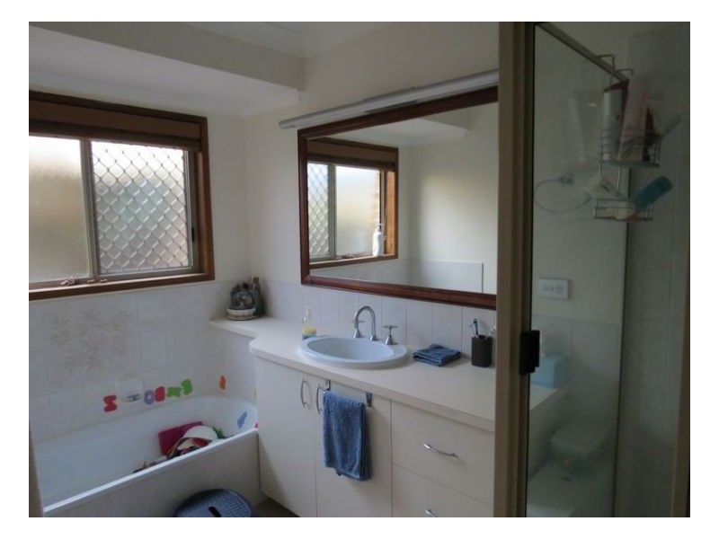 4 Rocky Court, Kawungan QLD 4655