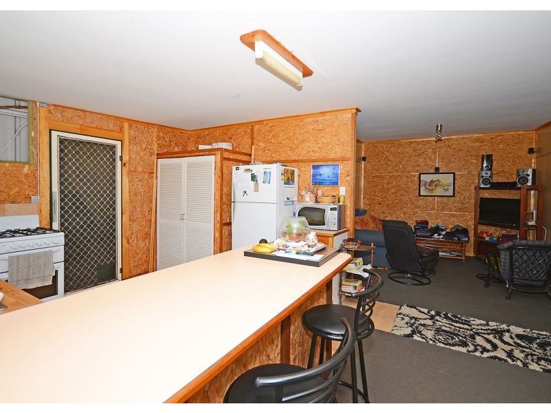 225 Booral Road, Urangan QLD 4655