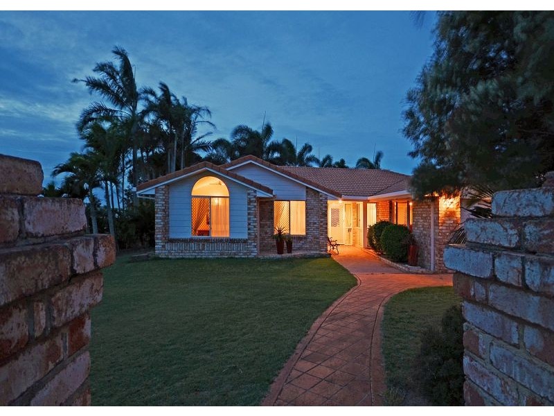 2 Faraday Court, Urraween QLD 4655