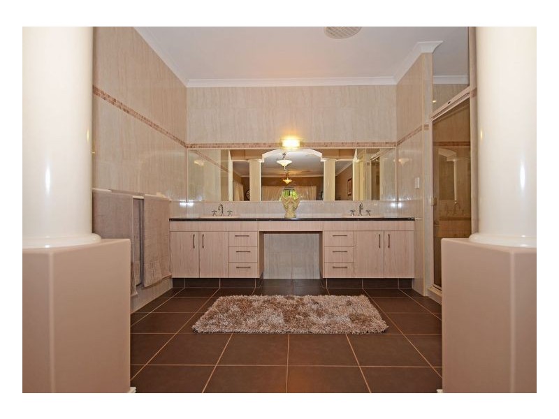 128 Barranjoey Drive, Sunshine Acres QLD 4655