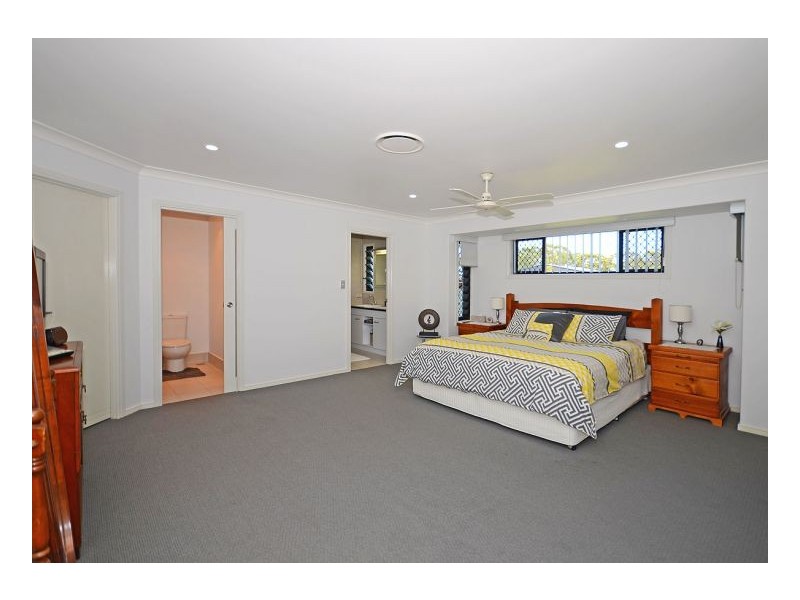 49 Rosedale Drive, Wondunna QLD 4655