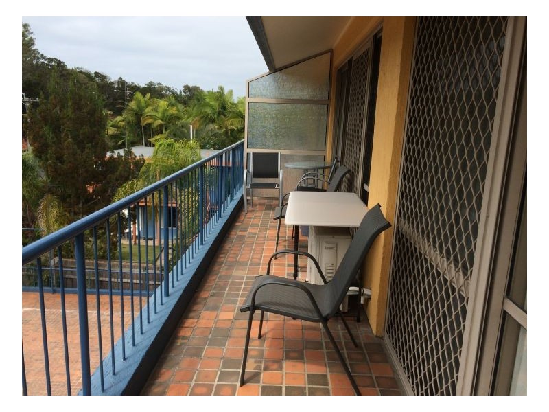23/383 Esplanade, Torquay QLD 4655