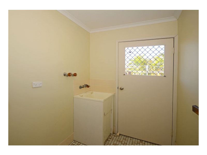 17 Melong Street, Scarness QLD 4655