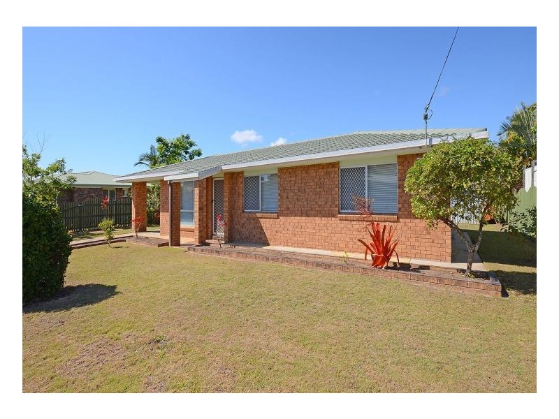 17 Melong Street, Scarness QLD 4655