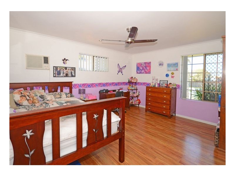 10 Michelle Drive, Point Vernon QLD 4655