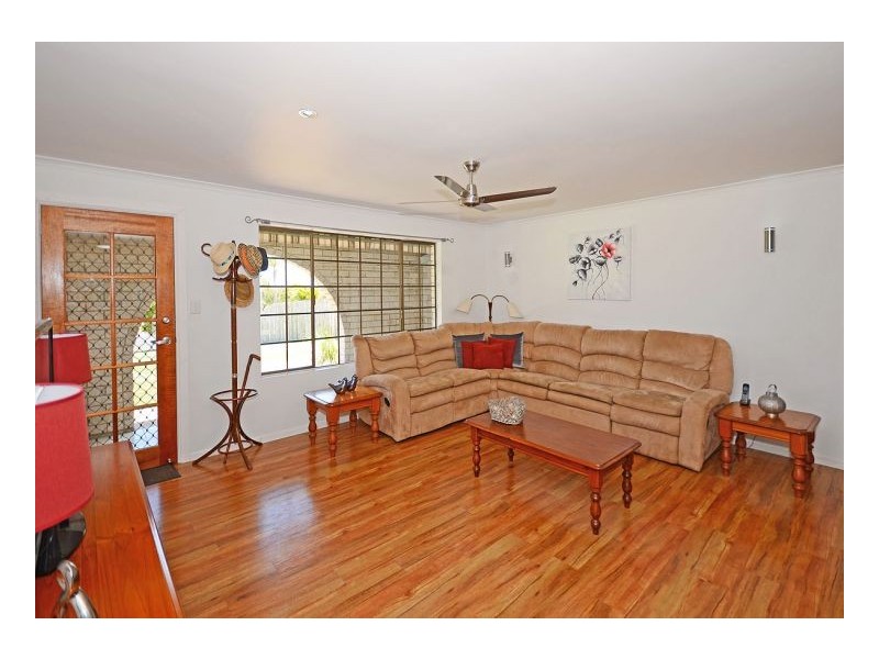 10 Michelle Drive, Point Vernon QLD 4655