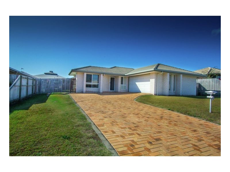 25 Picadilly Cct, Urraween QLD 4655