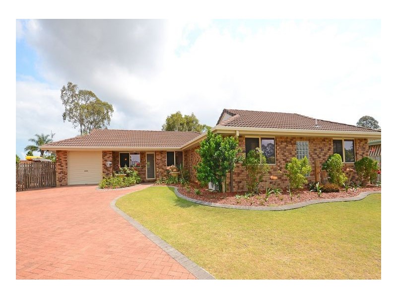 17 Wattlebird Lane, Eli Waters QLD 4655