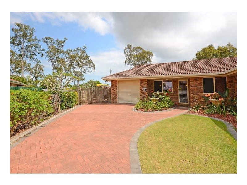 17 Wattlebird Lane, Eli Waters QLD 4655