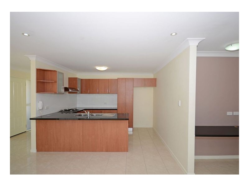 15/654 Charlton Esplanade, Urangan QLD 4655