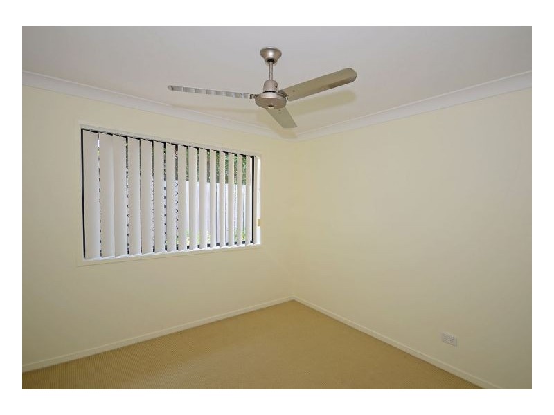 15/654 Charlton Esplanade, Urangan QLD 4655