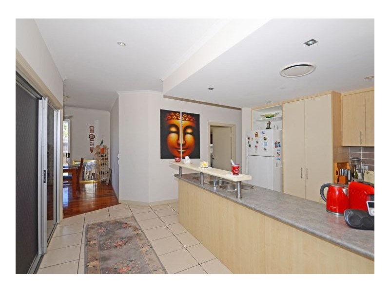 17/230 Pulgul  Street, Urangan QLD 4655