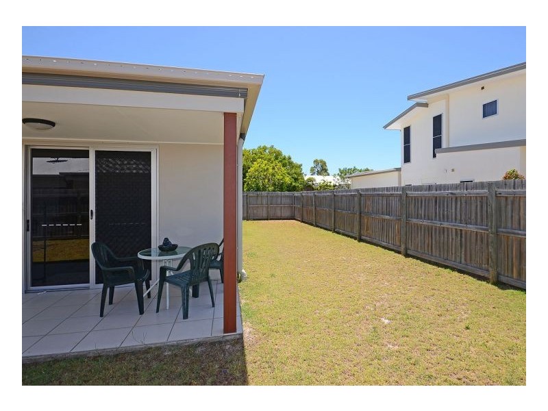 17/230 Pulgul  Street, Urangan QLD 4655