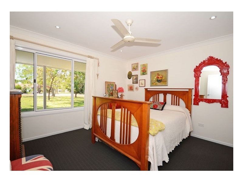 243 Doolong Rd, Wondunna QLD 4655