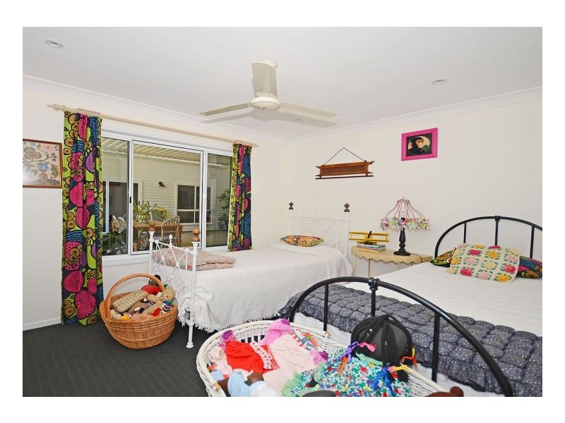 243 Doolong Rd, Wondunna QLD 4655