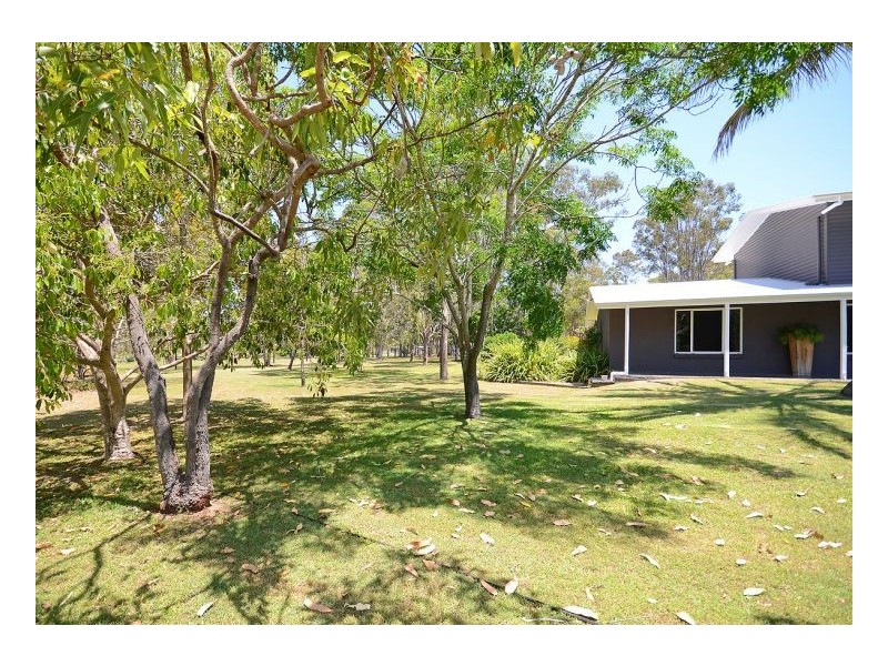 243 Doolong Rd, Wondunna QLD 4655