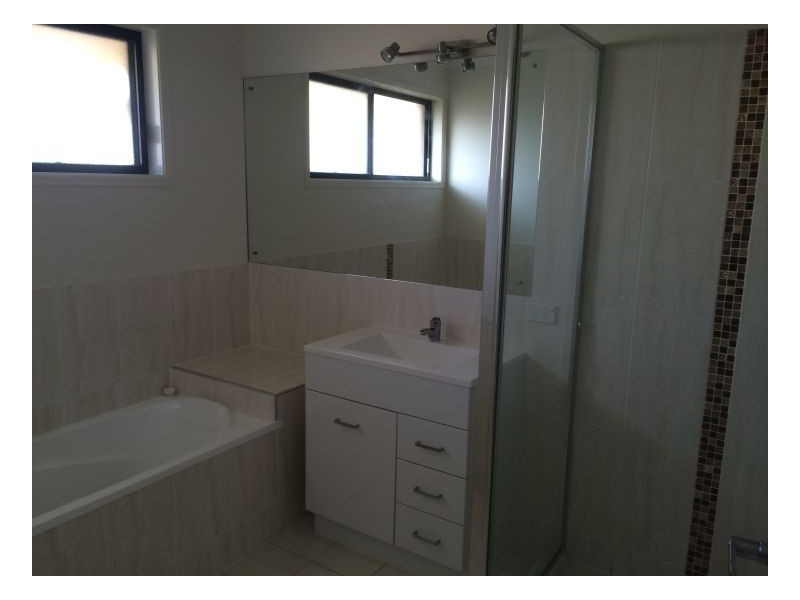 12 Morgan Circuit, Urraween QLD 4655