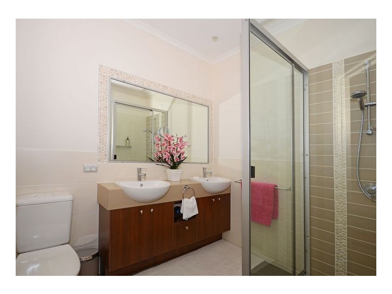 18/230 Pulgul Street, Urangan QLD 4655
