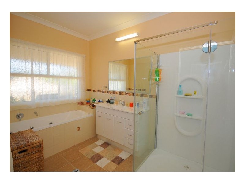 3 Grassway Ct, Craignish QLD 4655