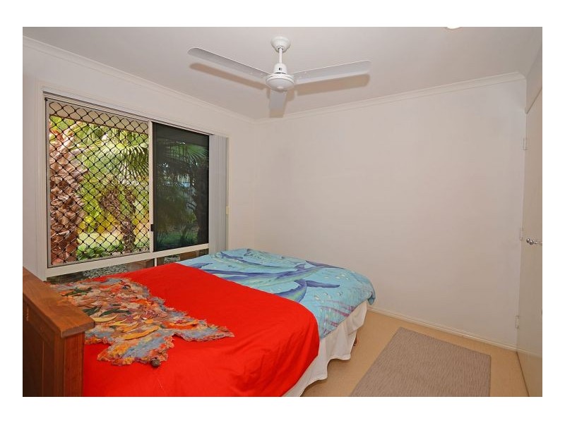 24 Jonwest Cl, Torquay QLD 4655