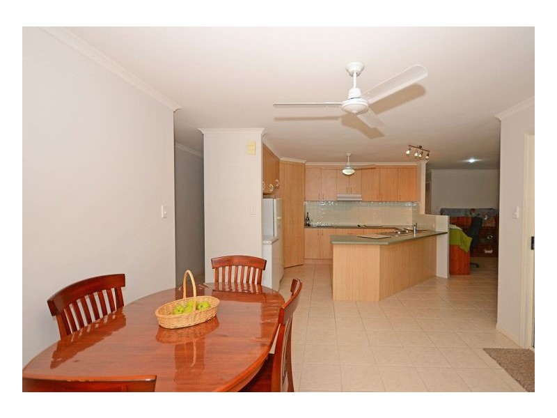 24 Jonwest Cl, Torquay QLD 4655