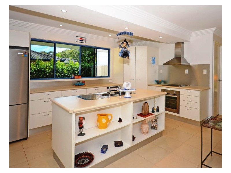 28 Ansons Road, Dundowran Beach QLD 4655