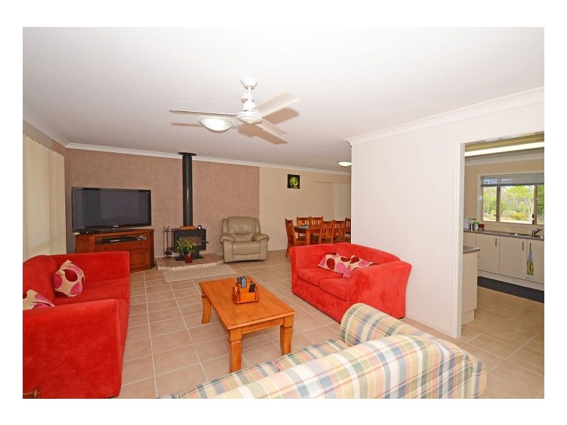 214 Pacific Haven Drive, Pacific Haven QLD 4659
