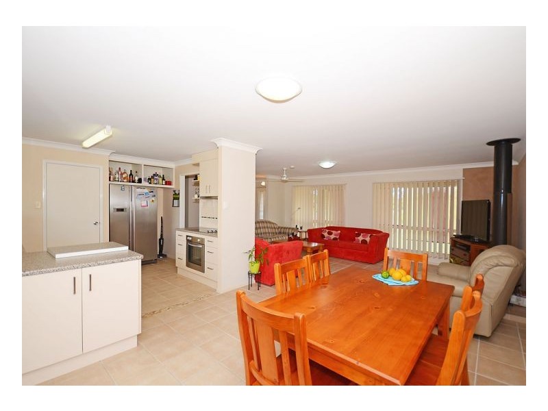 214 Pacific Haven Drive, Pacific Haven QLD 4659
