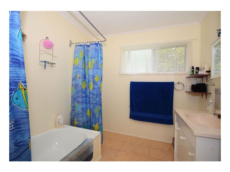 8 Maple Street, Pialba QLD 4655