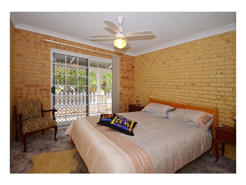 6 Palm Way, Dundowran Beach QLD 4655